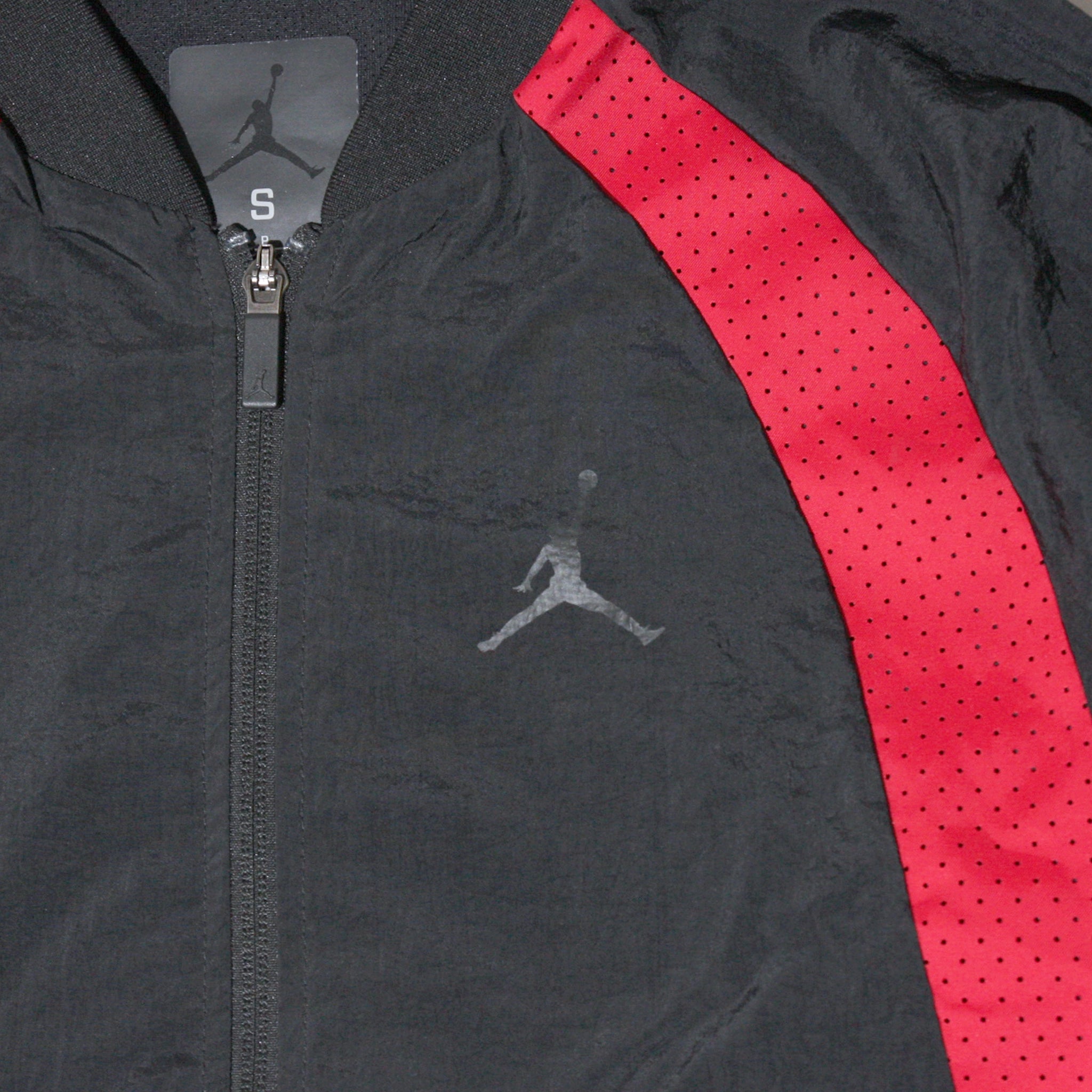 Jordan Sportswear Wings Woven Muscle Jacket Black Red