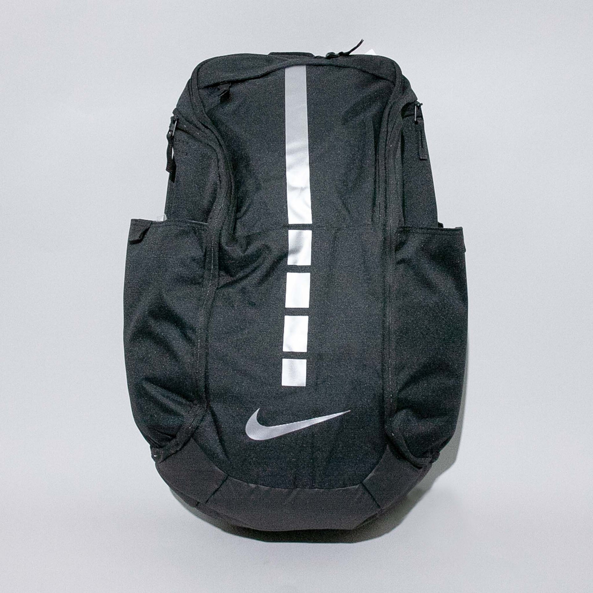 nike basketball hoops elite pro backpack Black Silver DA1922 011 : Sports & Outdoors Discover a new dimension in the world of basketball Nike Hoops Elite Pro Basketball