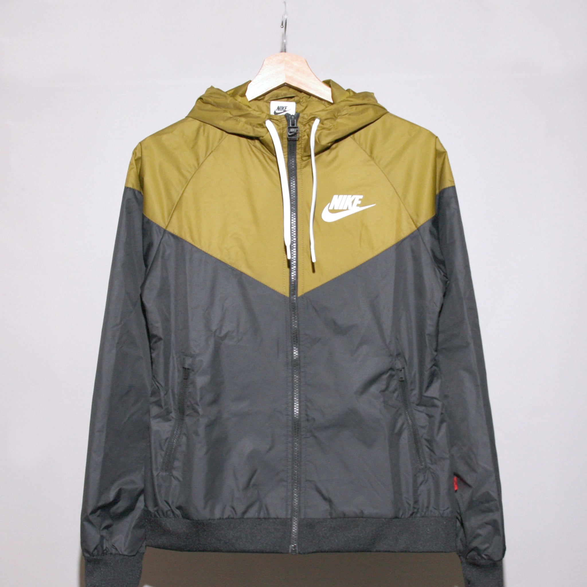 nike windbreaker olive green