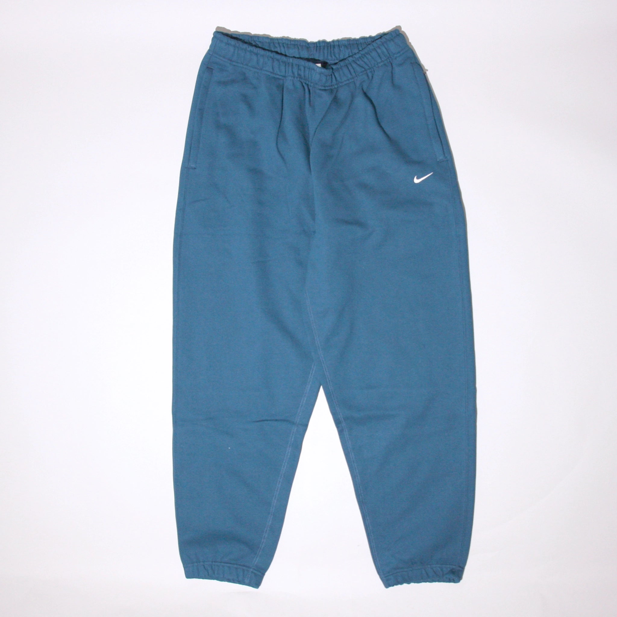 ★★Nike★★ Sportswear Solo Swoosh Cuff Pants M Parachute B Nike Solo Swoosh Men's Track Pants. Nike.com