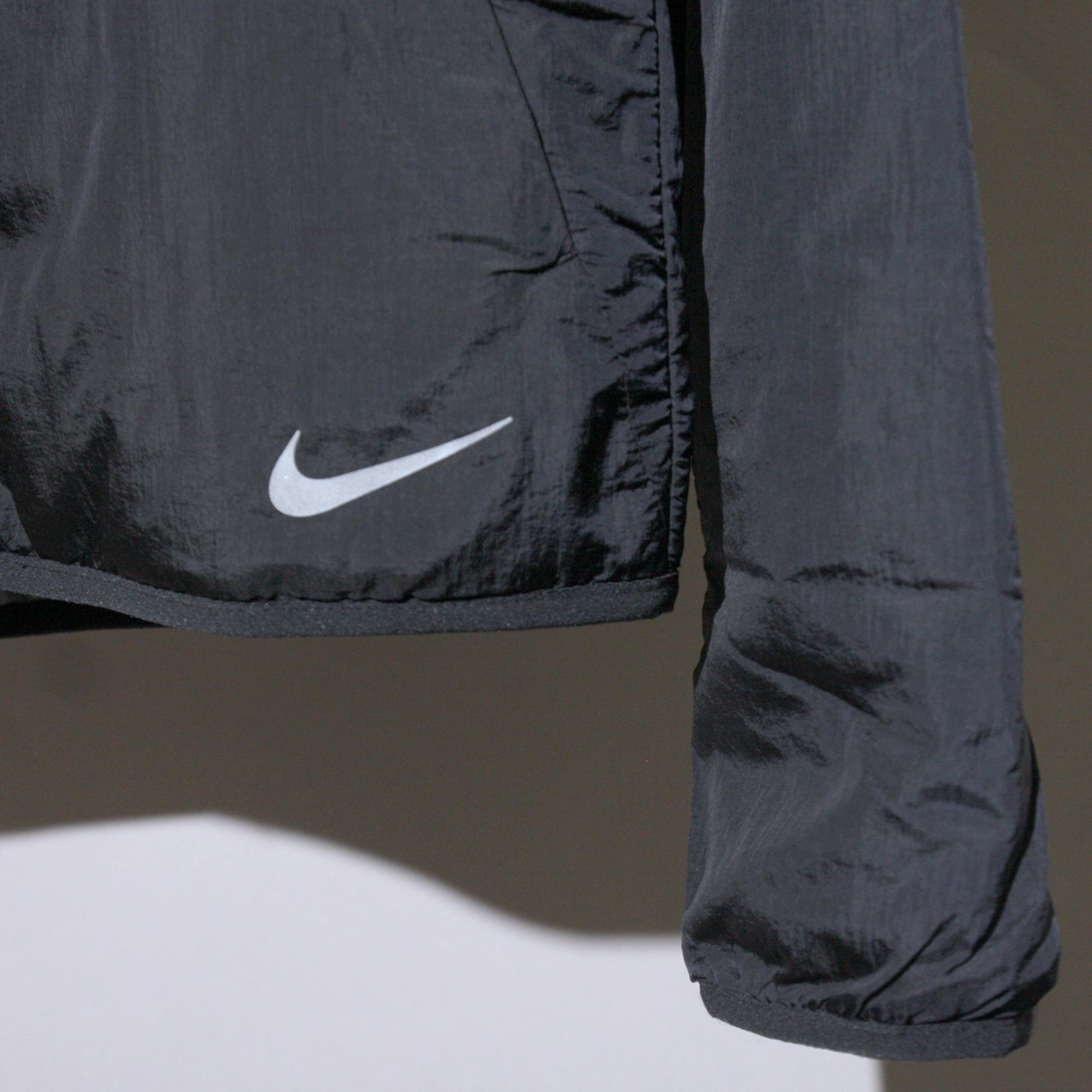 Aerolayer nike jacket deals