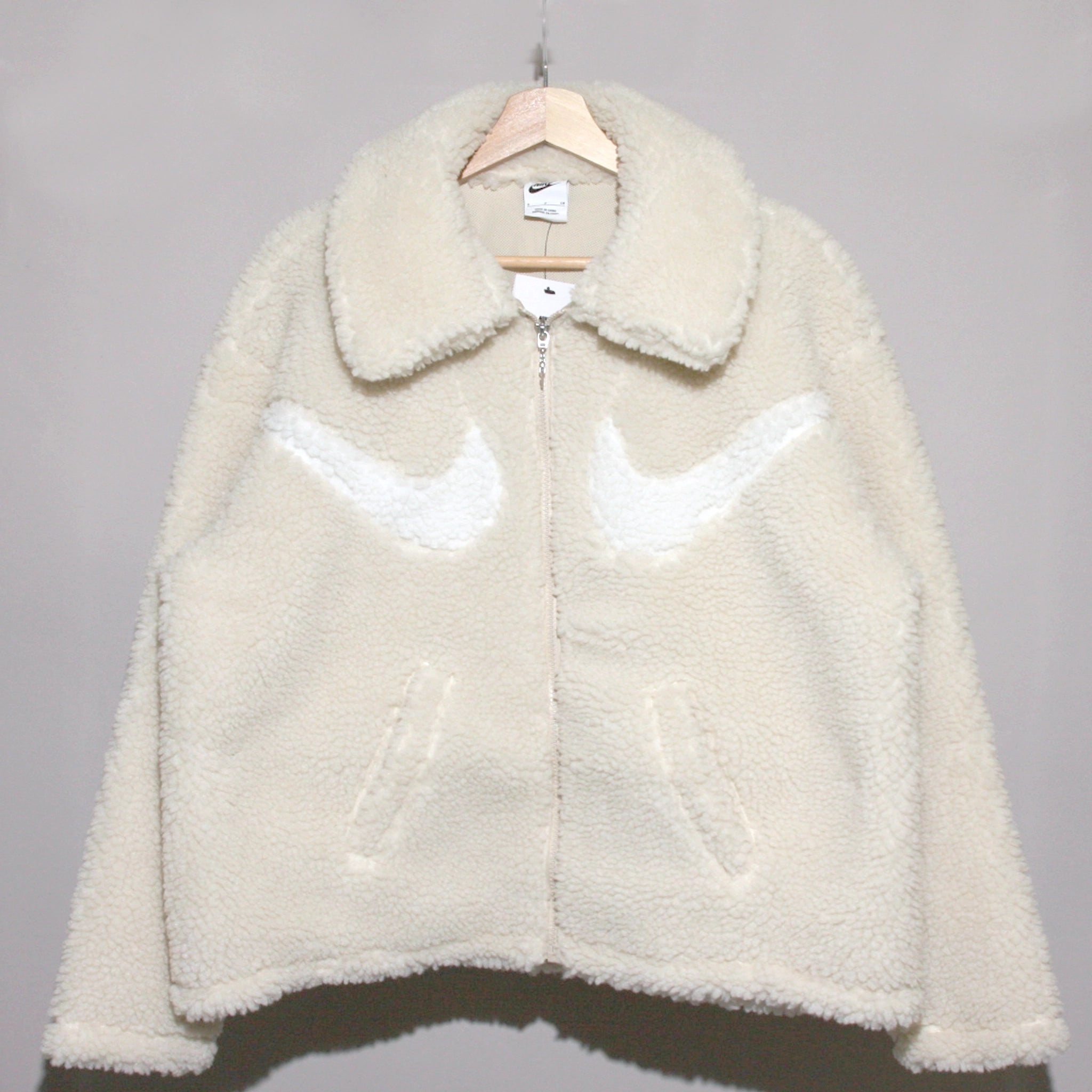 NIKE Womens Sportswear Swoosh Sherpa Oversized Jacket – Caltone
