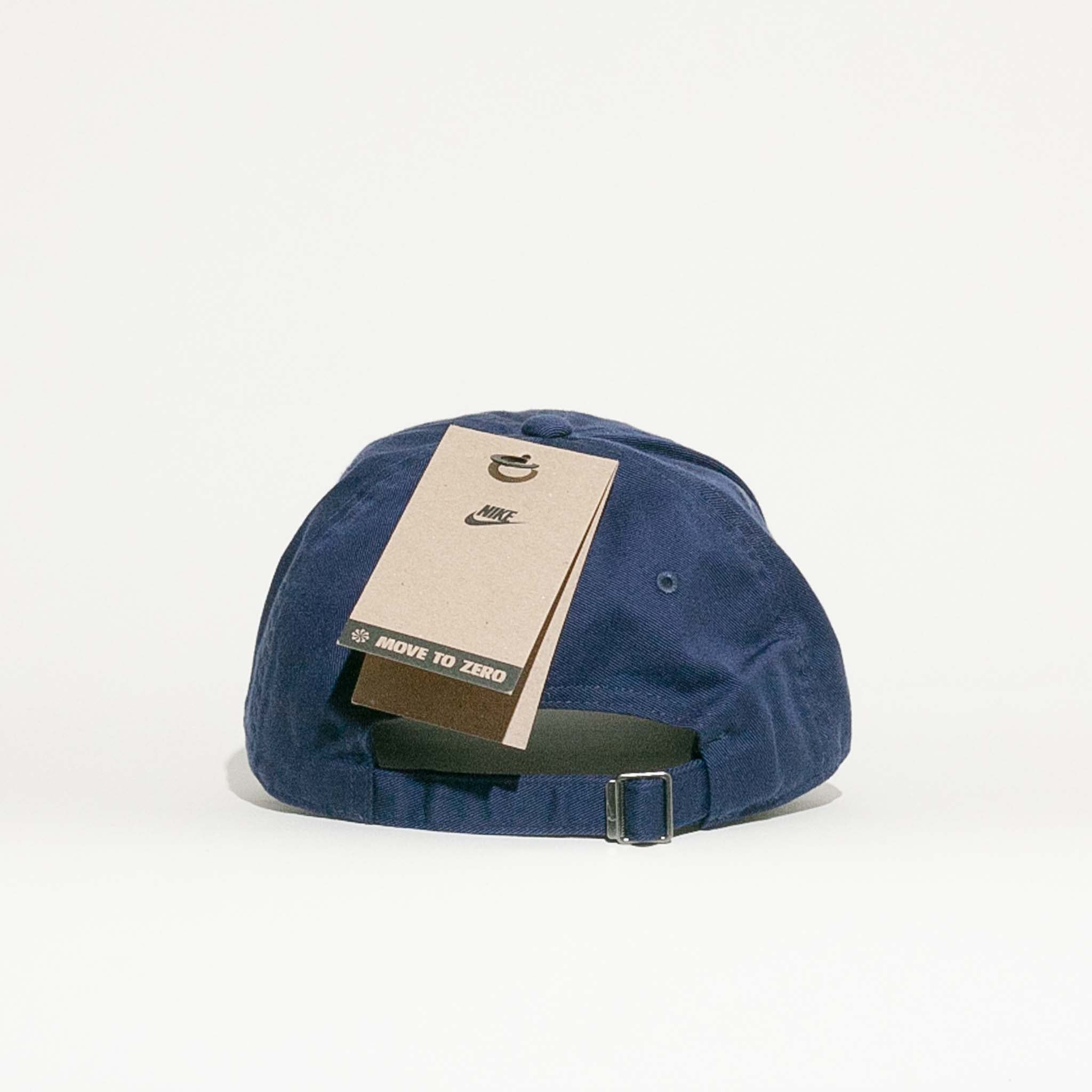 Nike Club Unstructured Futura Wash Cap Midnight Navy – Caltone