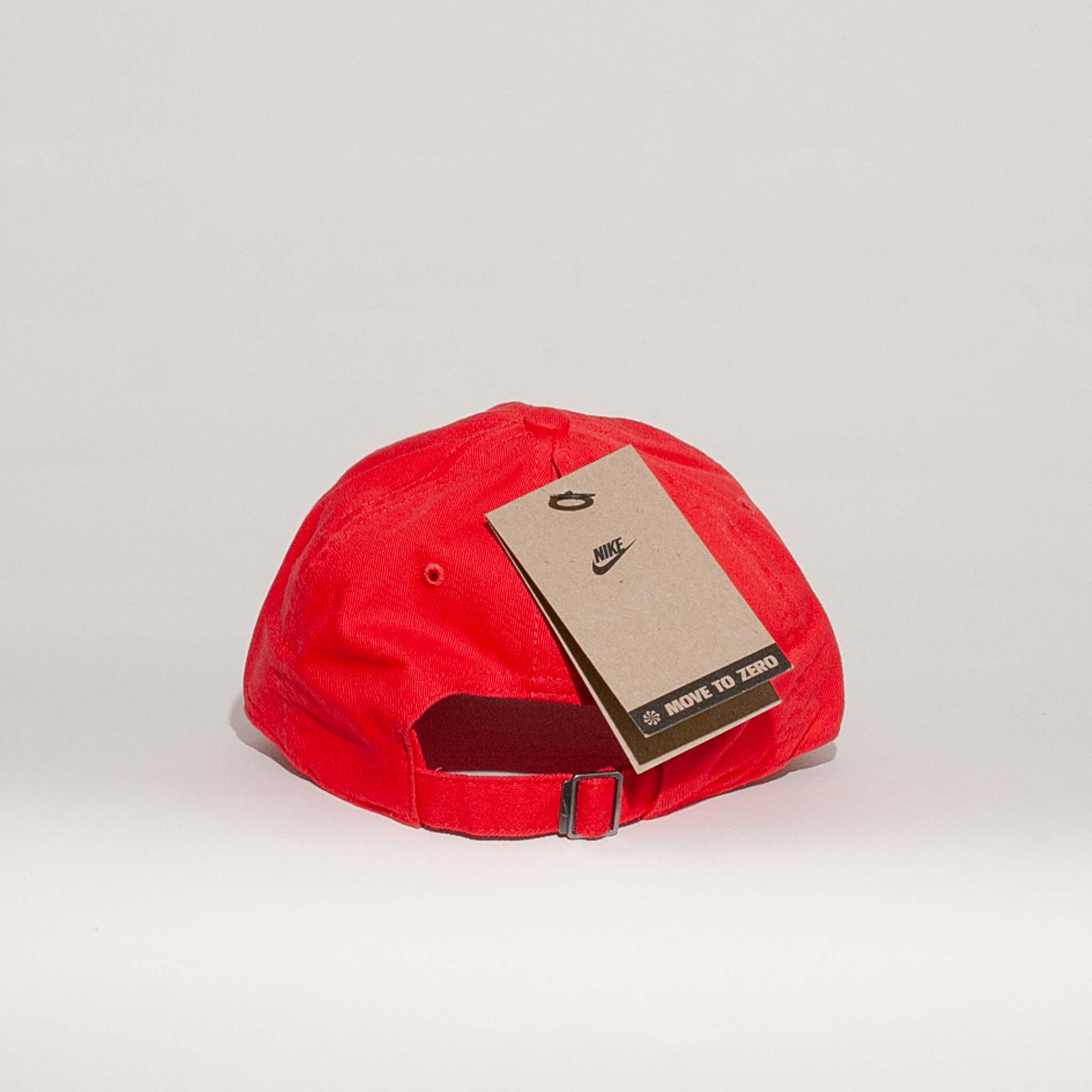 Nike Club Unstructured Futura Wash Cap University Red – Caltone