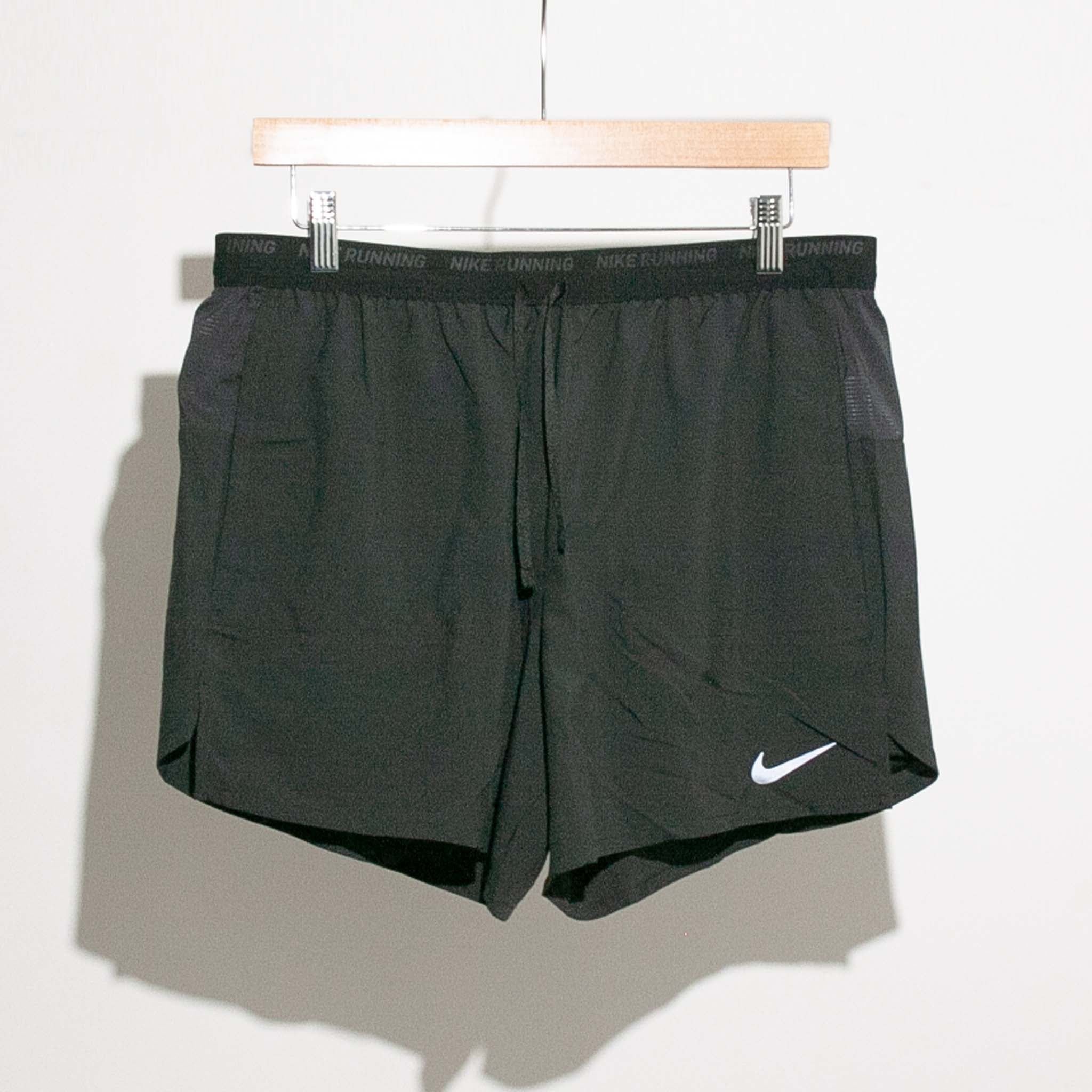NNike Stride Dri-FIT 5 2-in-1 Running Shorts FN2992-010