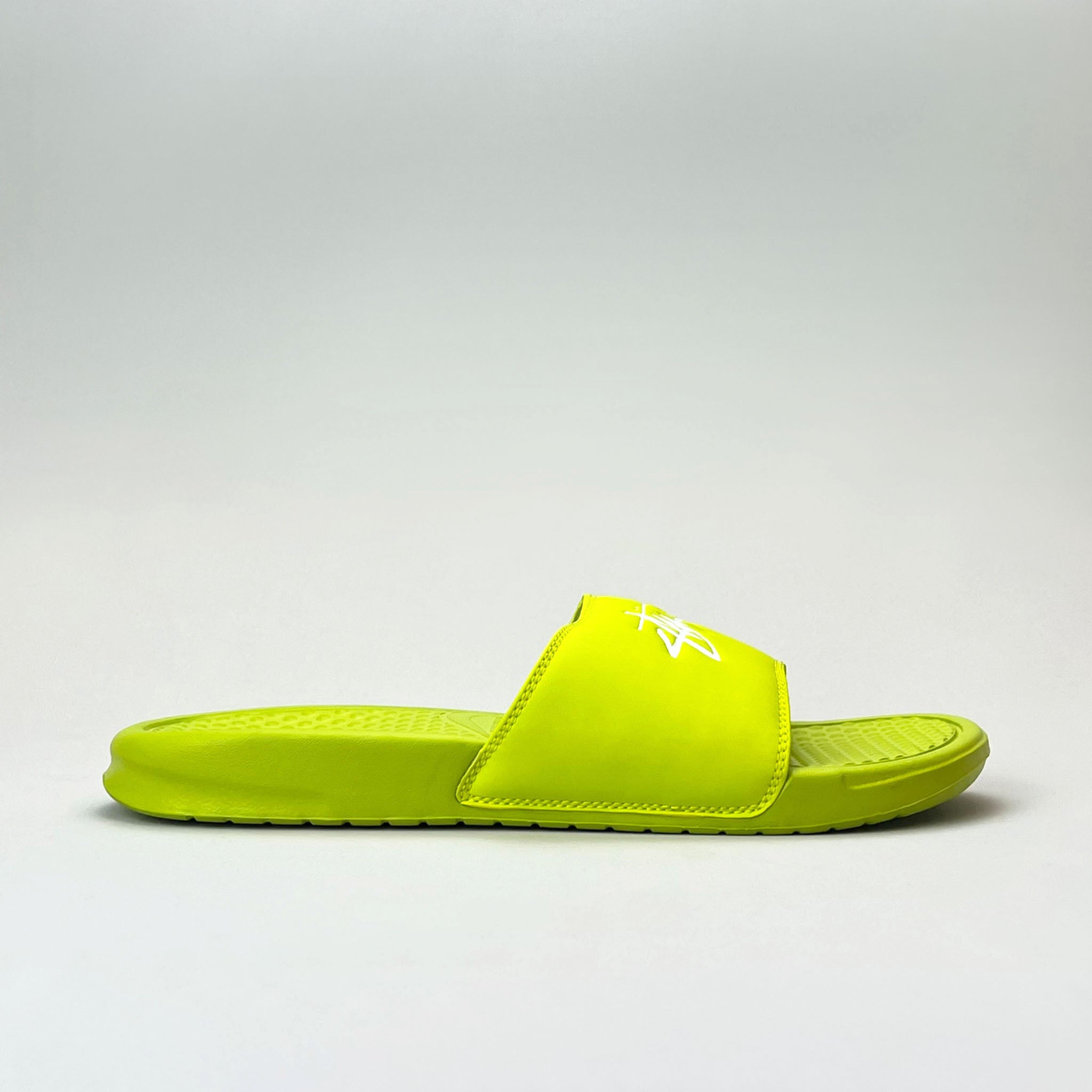 Nike Benassi x Stussy – Caltone