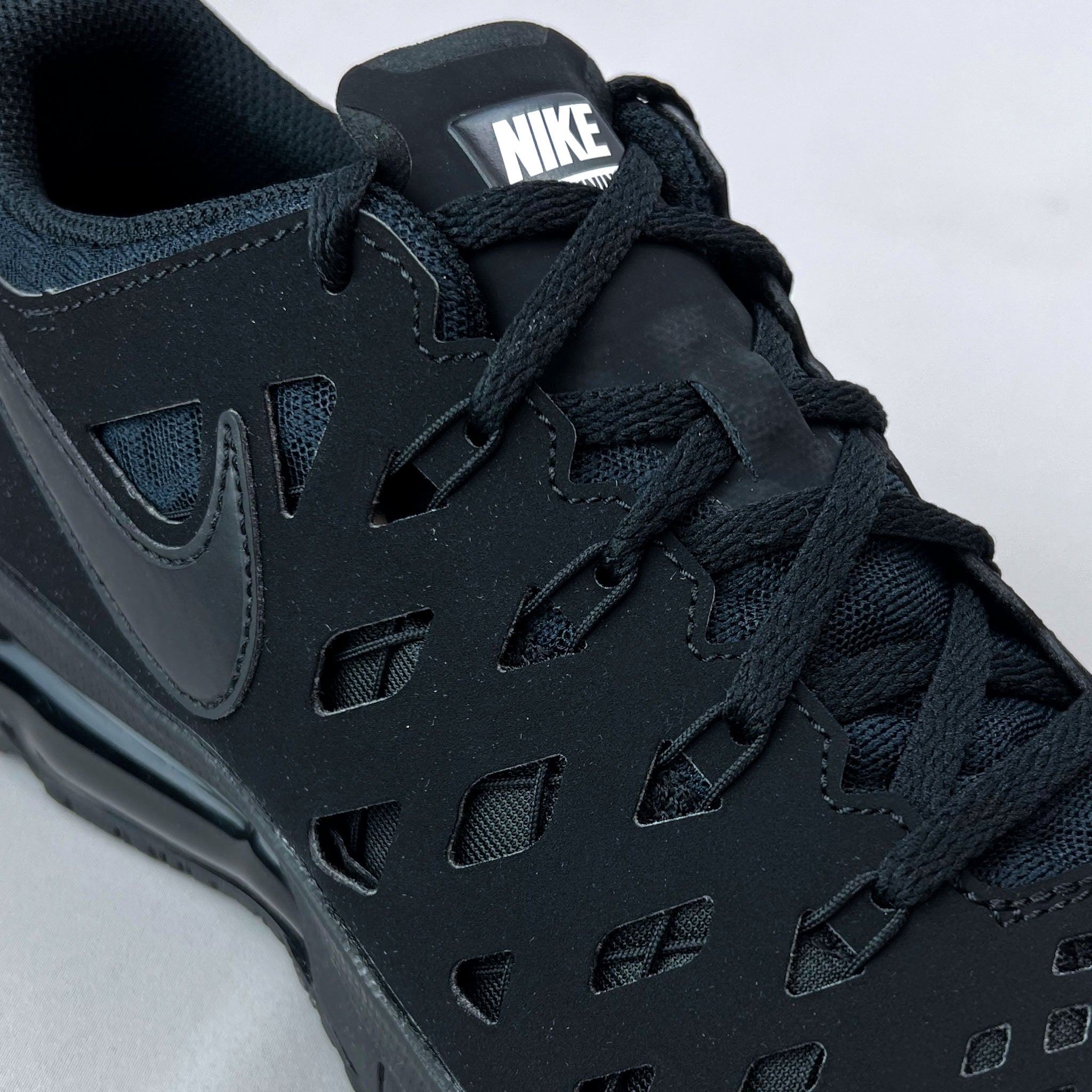 Nike air trainer 180 white Clearance